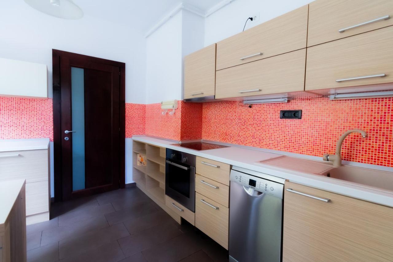 Apartament Db Apt - Comfort And Space In The Heart Of Old Town *